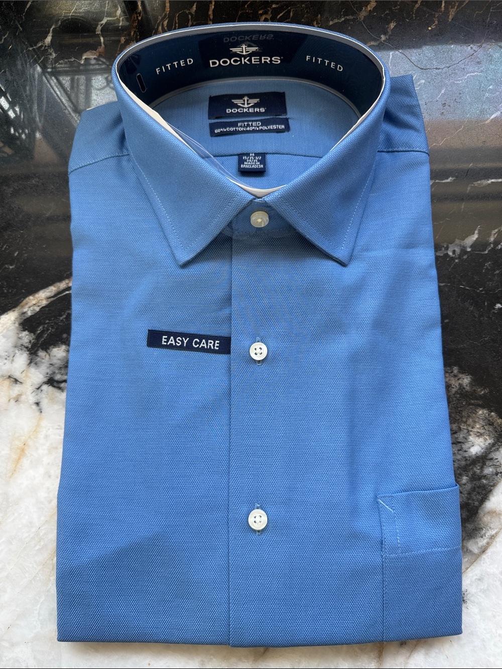 Dockers Men's Fitted Easy-Care Light Blue Dress Shirt